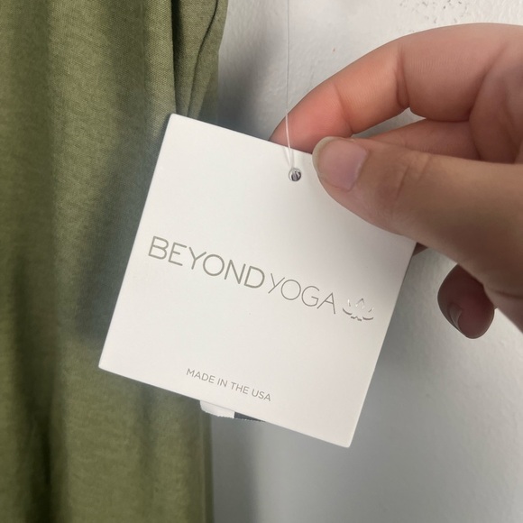 NWT Beyond Yoga Featherweight Resort Midi Tank Dress moss green size XS - Picture 3 of 7